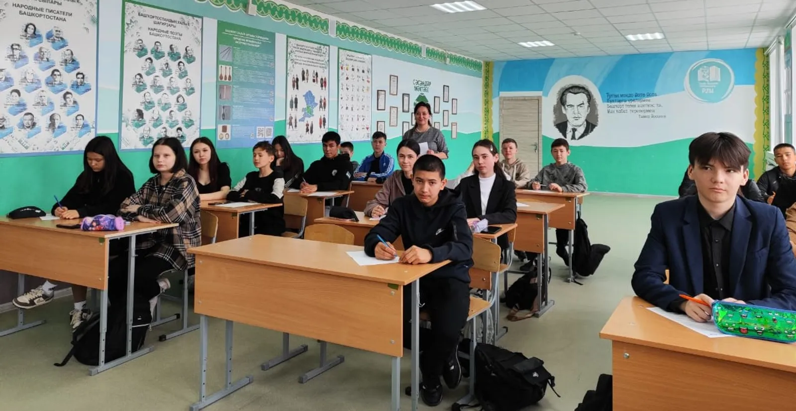 Дуванцы написали диктант на башкирском языке