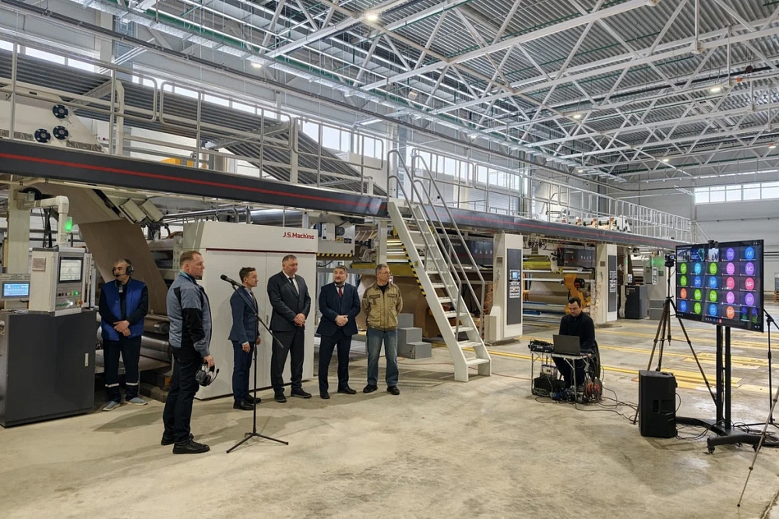 В Башкирии начал работу завод по производству гофротары