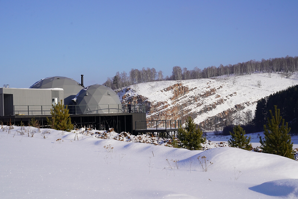 Радий Хабиров посетил стройплощадку глэмпинг-парка в Салаватском районе