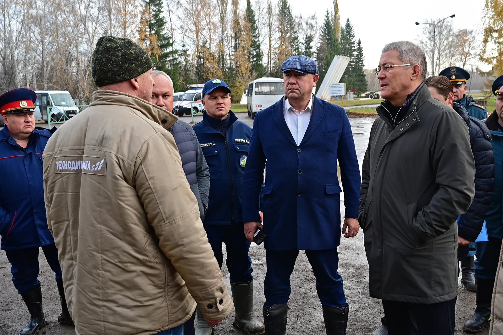 Радий Хабиров посетил площадку стерлитамакского завода «Авангард»