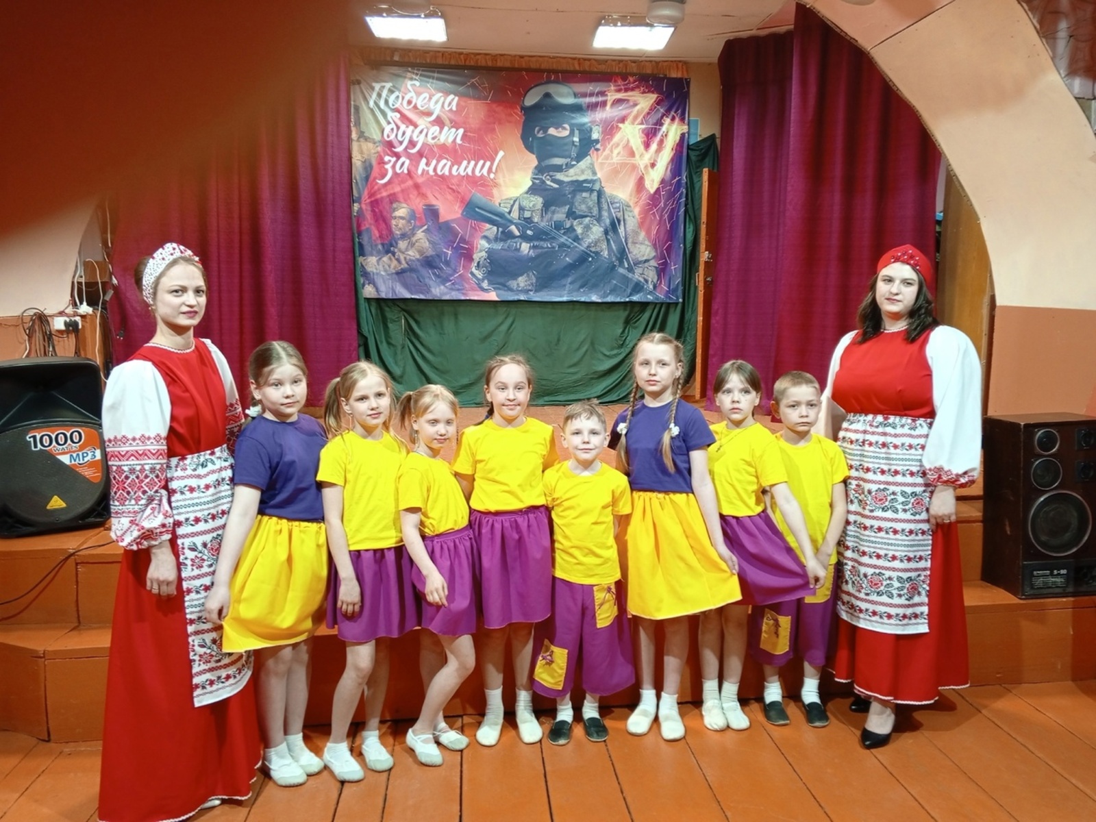 В Дуванском районе состоялся благотворительный концерт "С любовью к Родине"