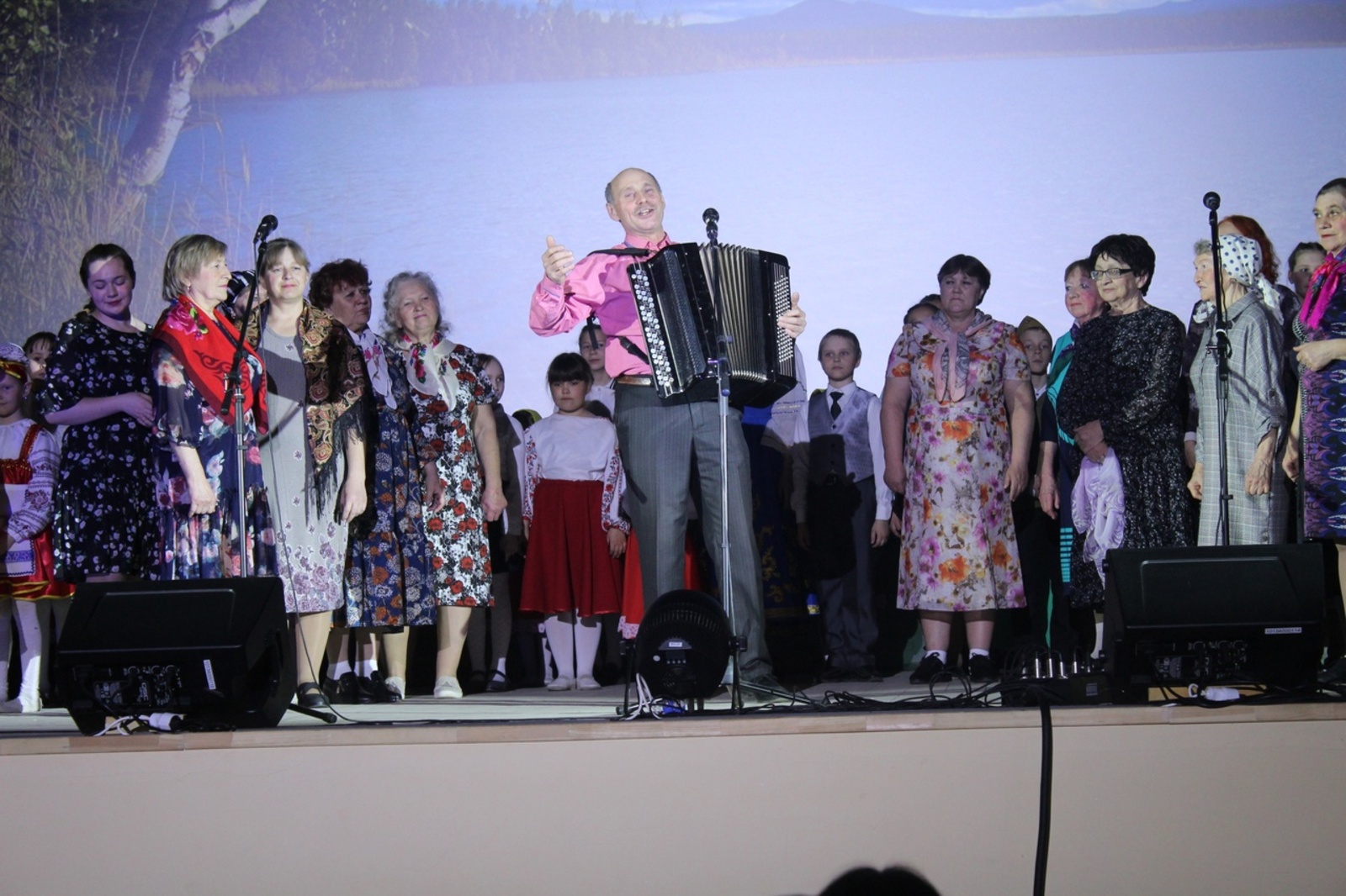 В Дуванском районе продолжается фестиваль-конкурс «Сила поколения»