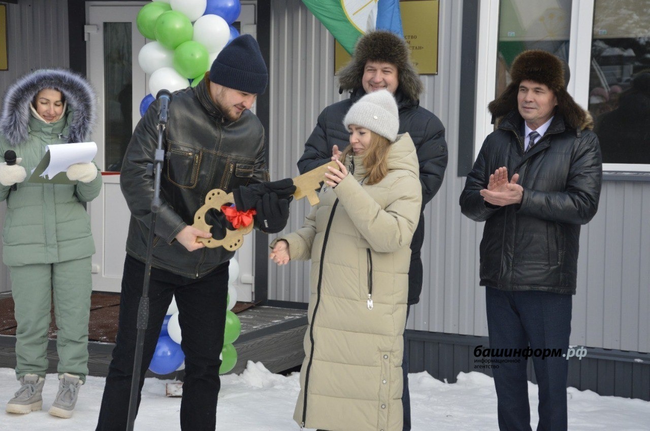В Башкирии впервые возвели модульное здание для редакции