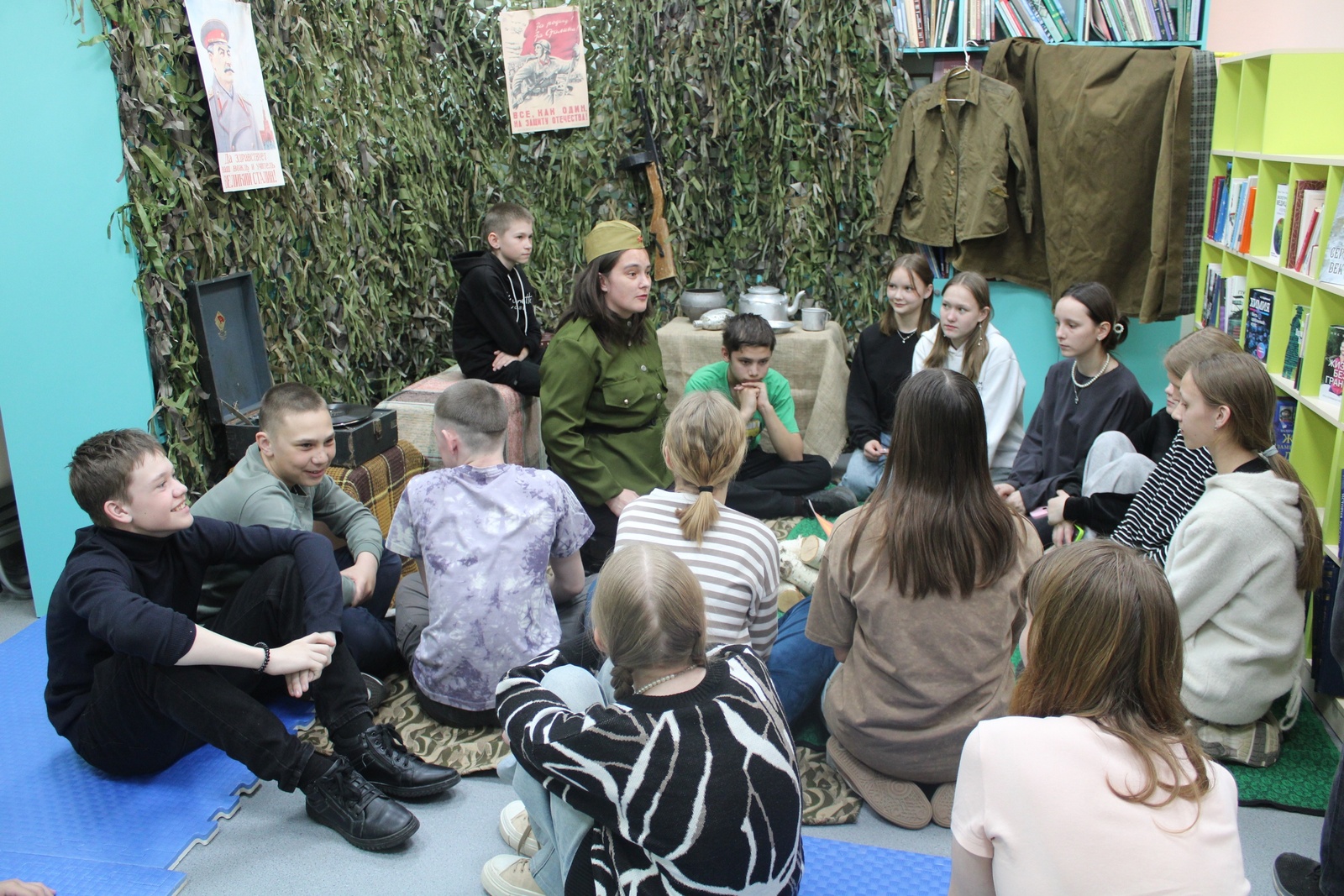 в Дуванской модельной библиотеке провели историческую экскурсию