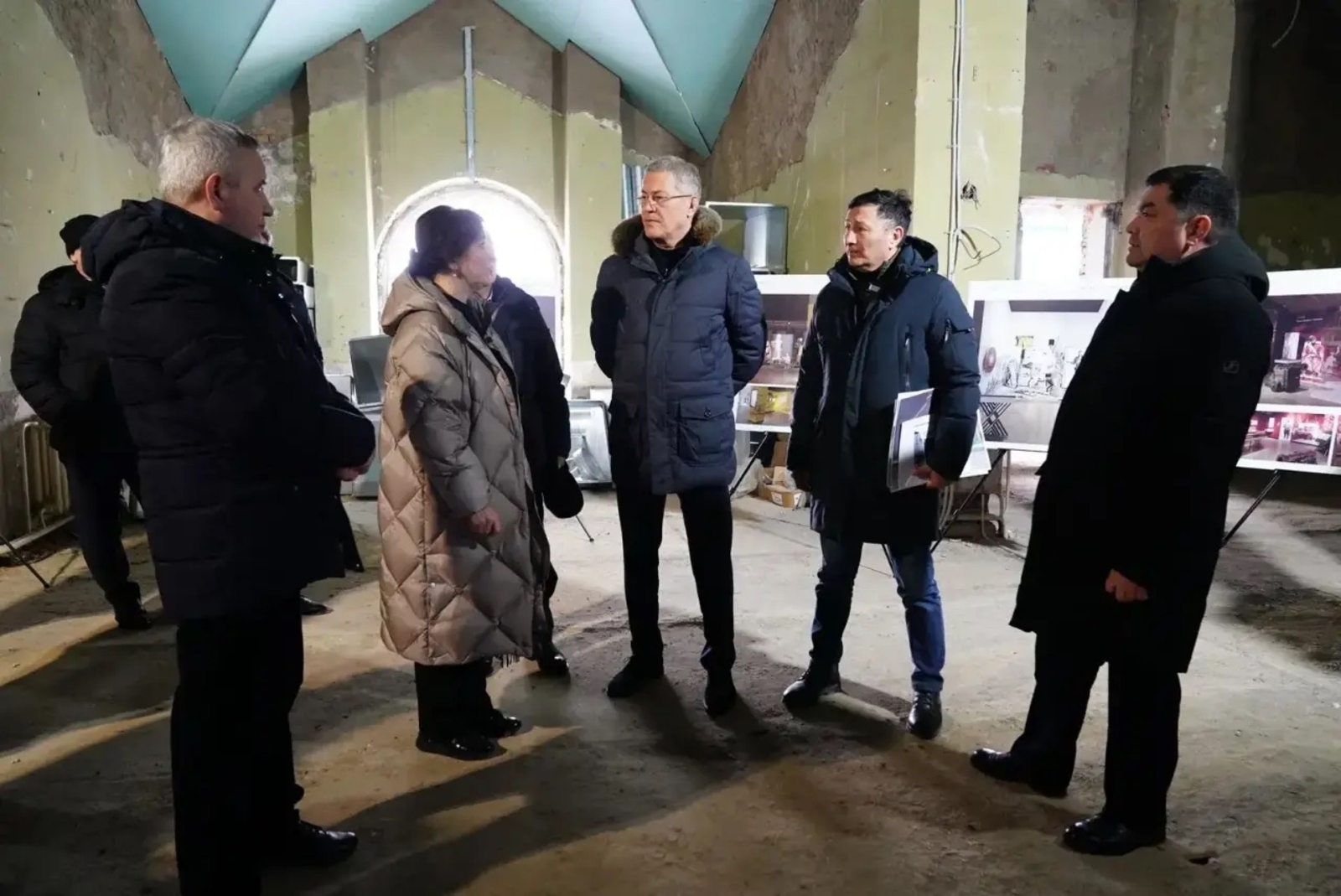 Глава Башкирии ознакомился с ходом капитального ремонта музея Салавата Юлаева