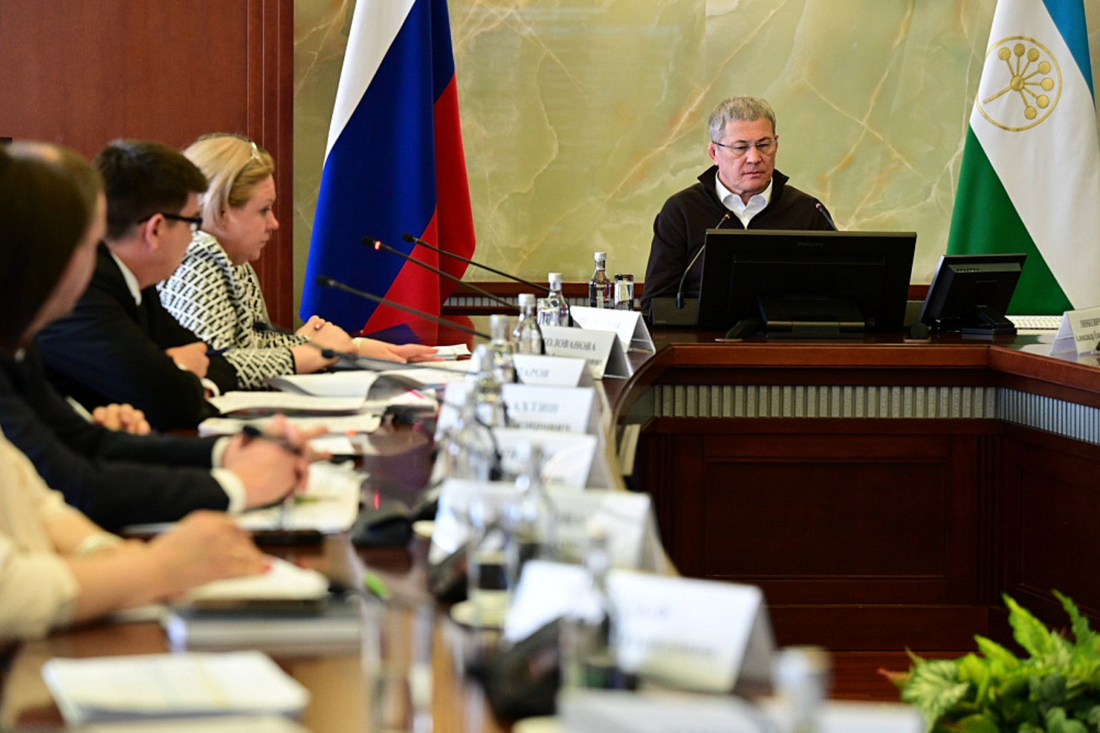 Радий Хабиров провел очередной «Час общественных пространств»