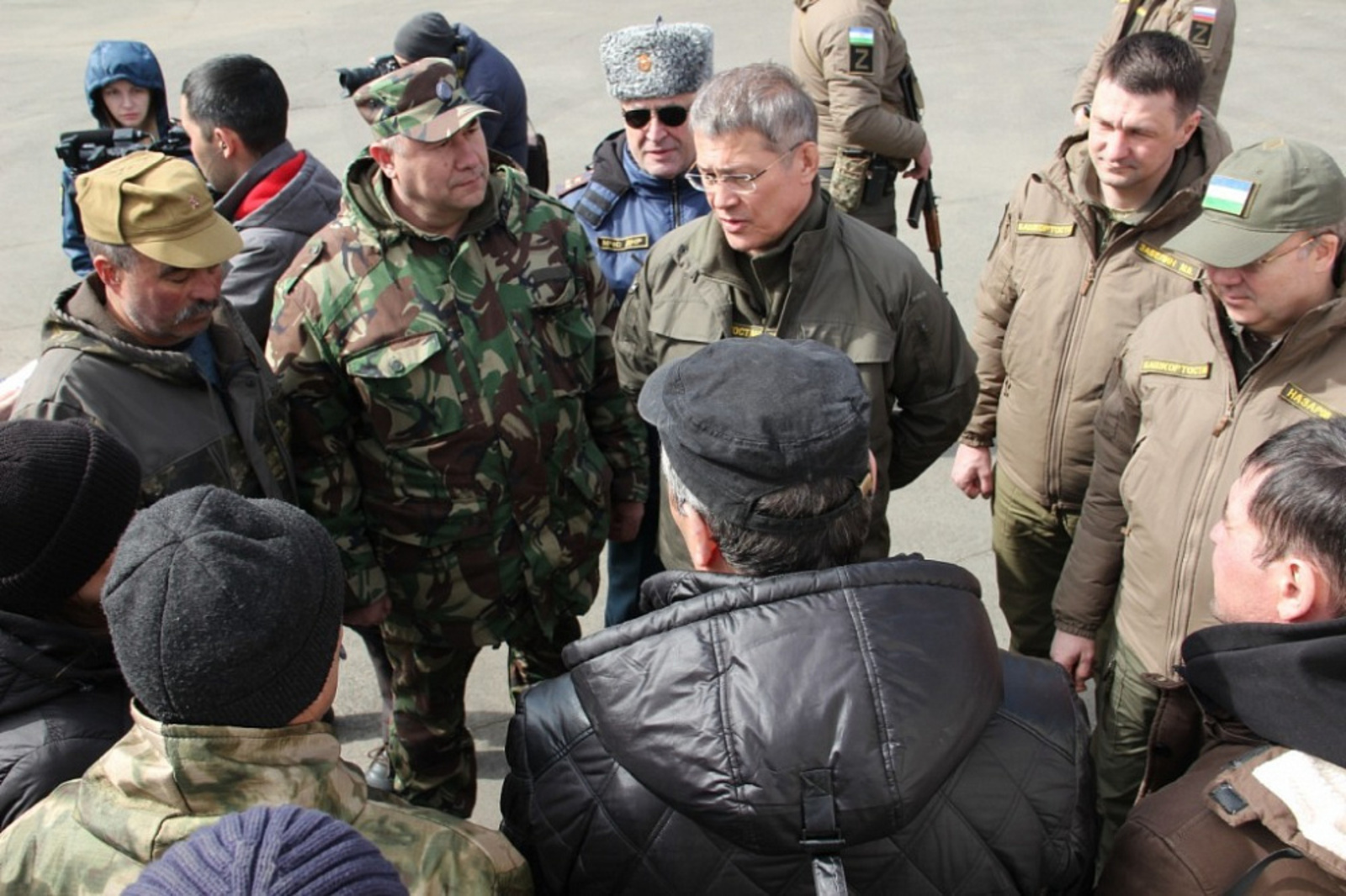 Радий Хабиров встретил на Донбассе колонну с гуманитарным грузом из Башкортостана