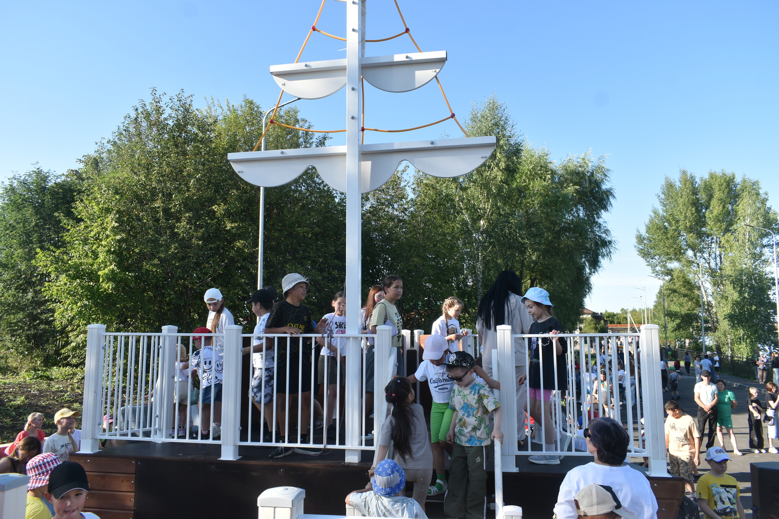 Сегодня в Дуванском районе состоялось открытие арт-объекта