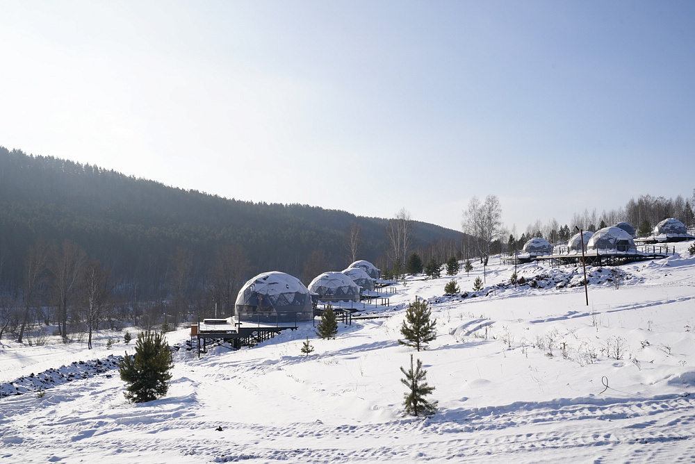 Радий Хабиров посетил стройплощадку глэмпинг-парка в Салаватском районе