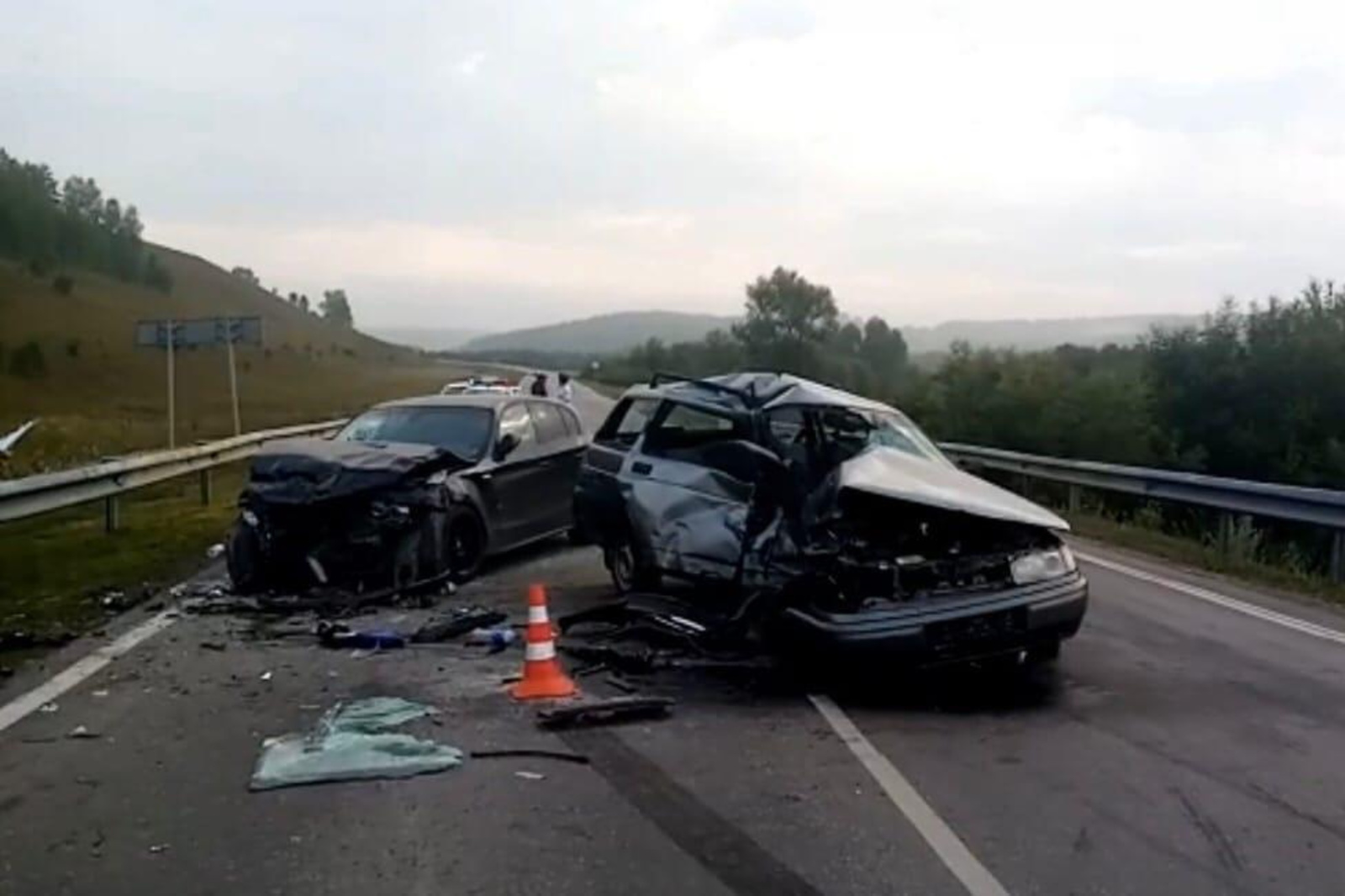 В Салаватском районе в ДТП с BMW погиб водитель «ВАЗ-2111»