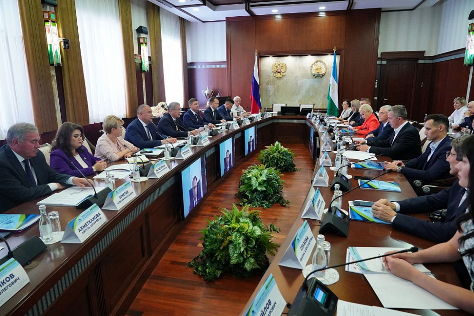 Радий Хабиров провел заседание Совета по развитию физкультуры и спорта