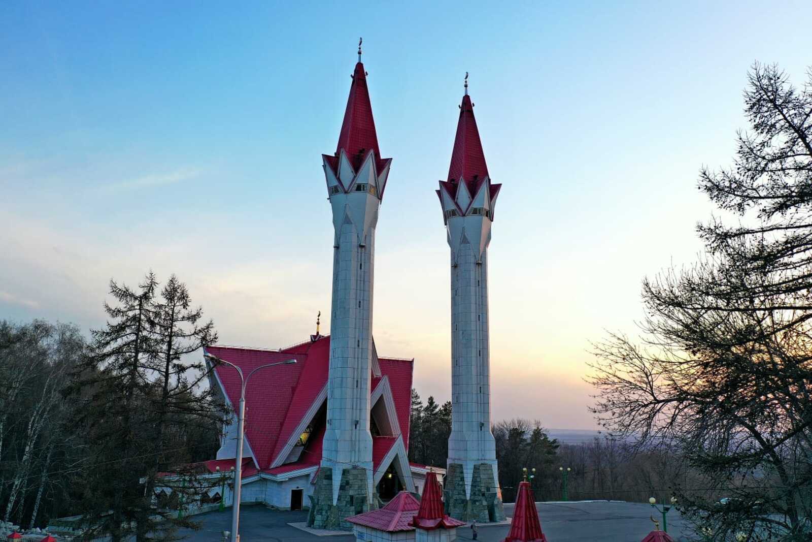 Радий Хабиров поздравил мусульман республики с праздником Ураза-байрам