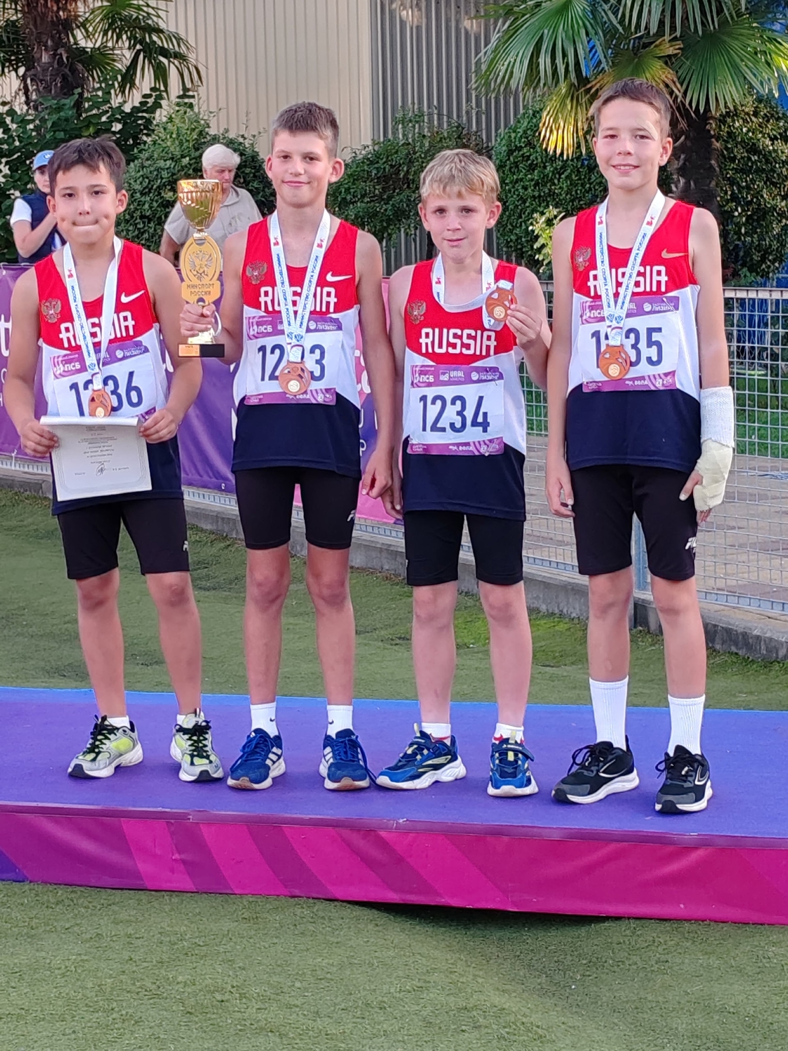Легкоатлеты Дуванского района успешно выступили на Всероссийских соревнованиях