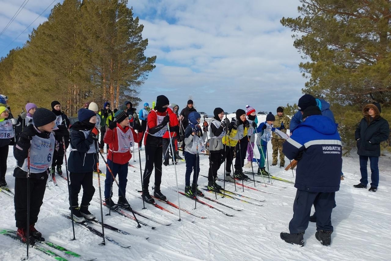 В Дуване состоялись соревнования по лыжным гонкам памяти Николая Веремея