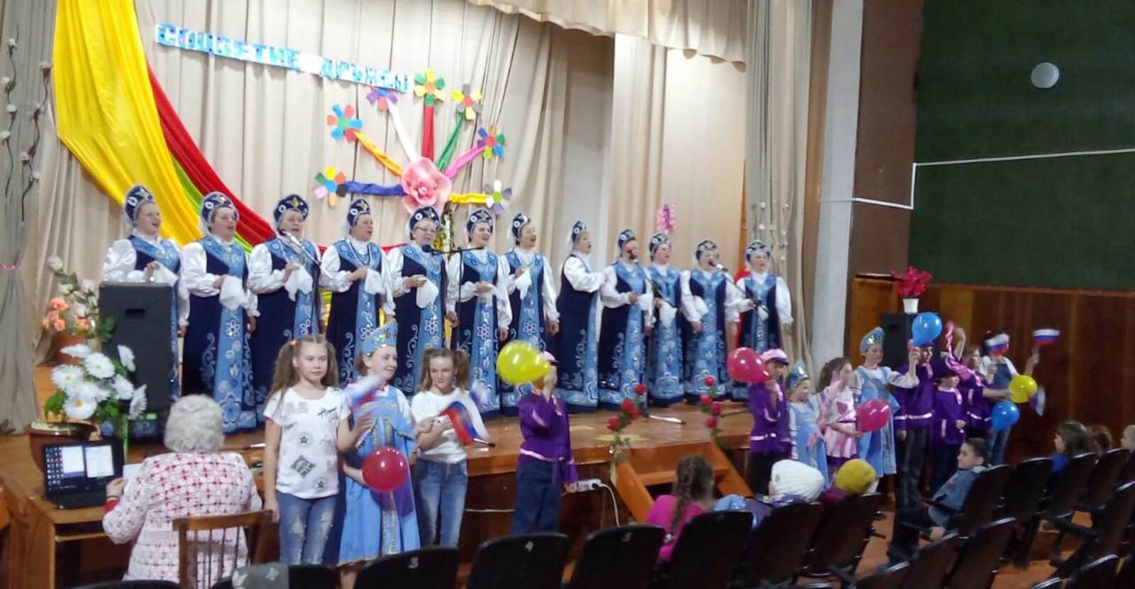 В Дуванском районе продолжается фестиваль-смотр «Соцветие дружбы»