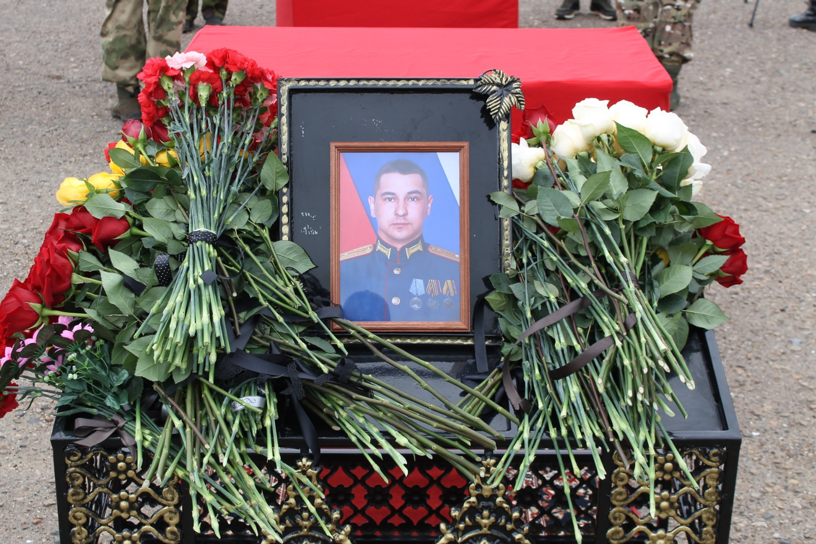 В Дуванском районе простились с участником СВО