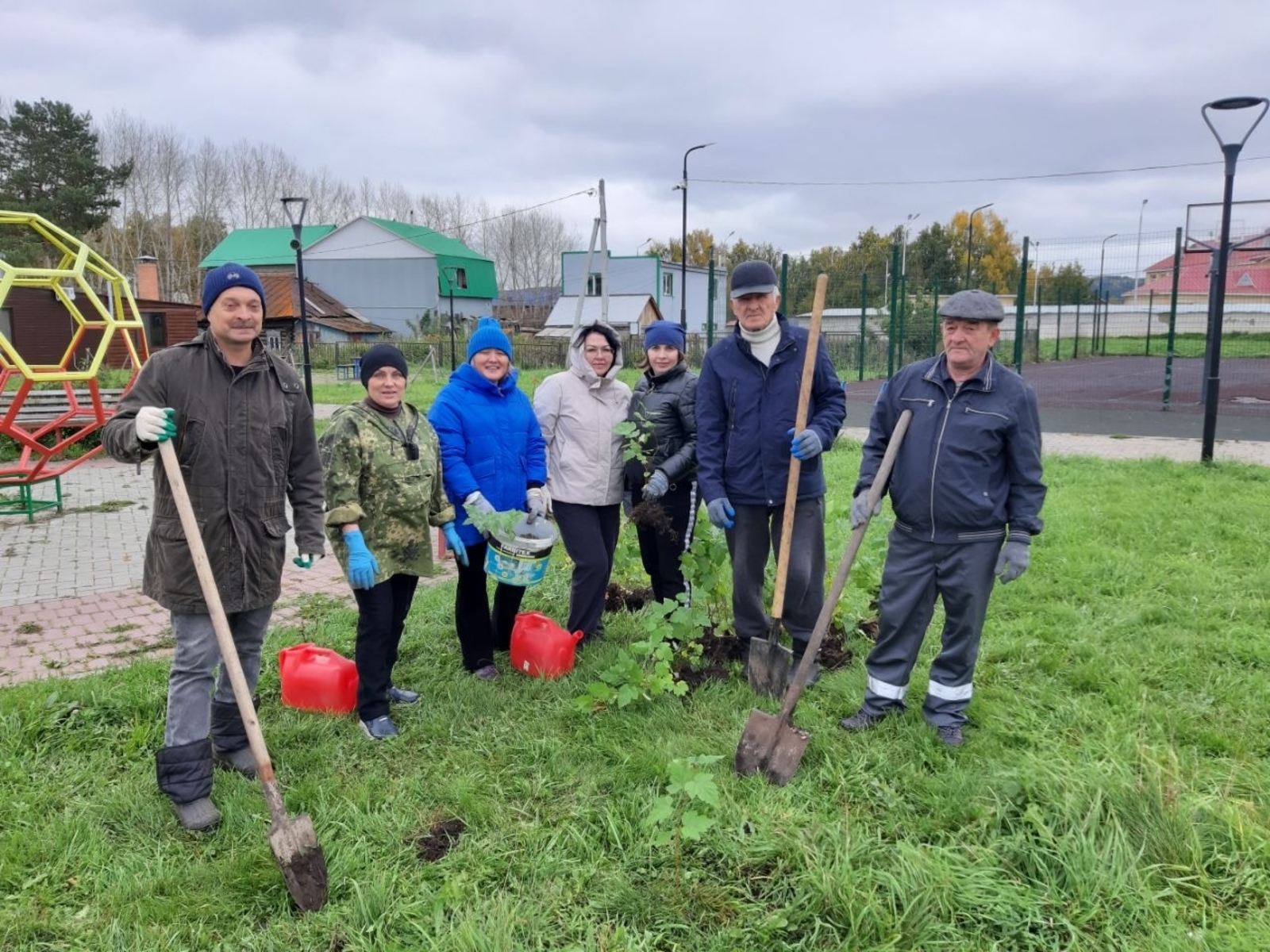 Дуванский район присоединился  к экоакции "Зеленая Башкирия"
