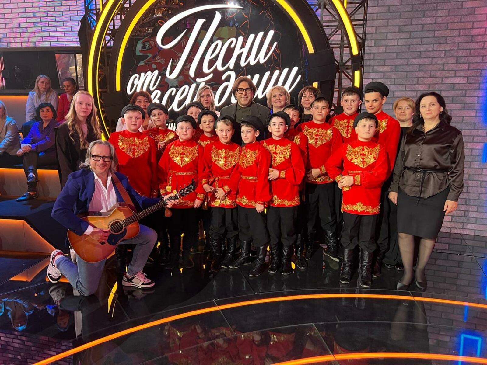 Дуванские ложкари побывали в Москве у Андрея Малахова