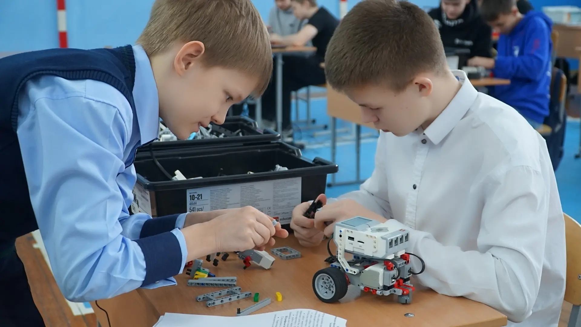 Радий Хабиров рассказал, как поступить в любой вуз без экзаменов