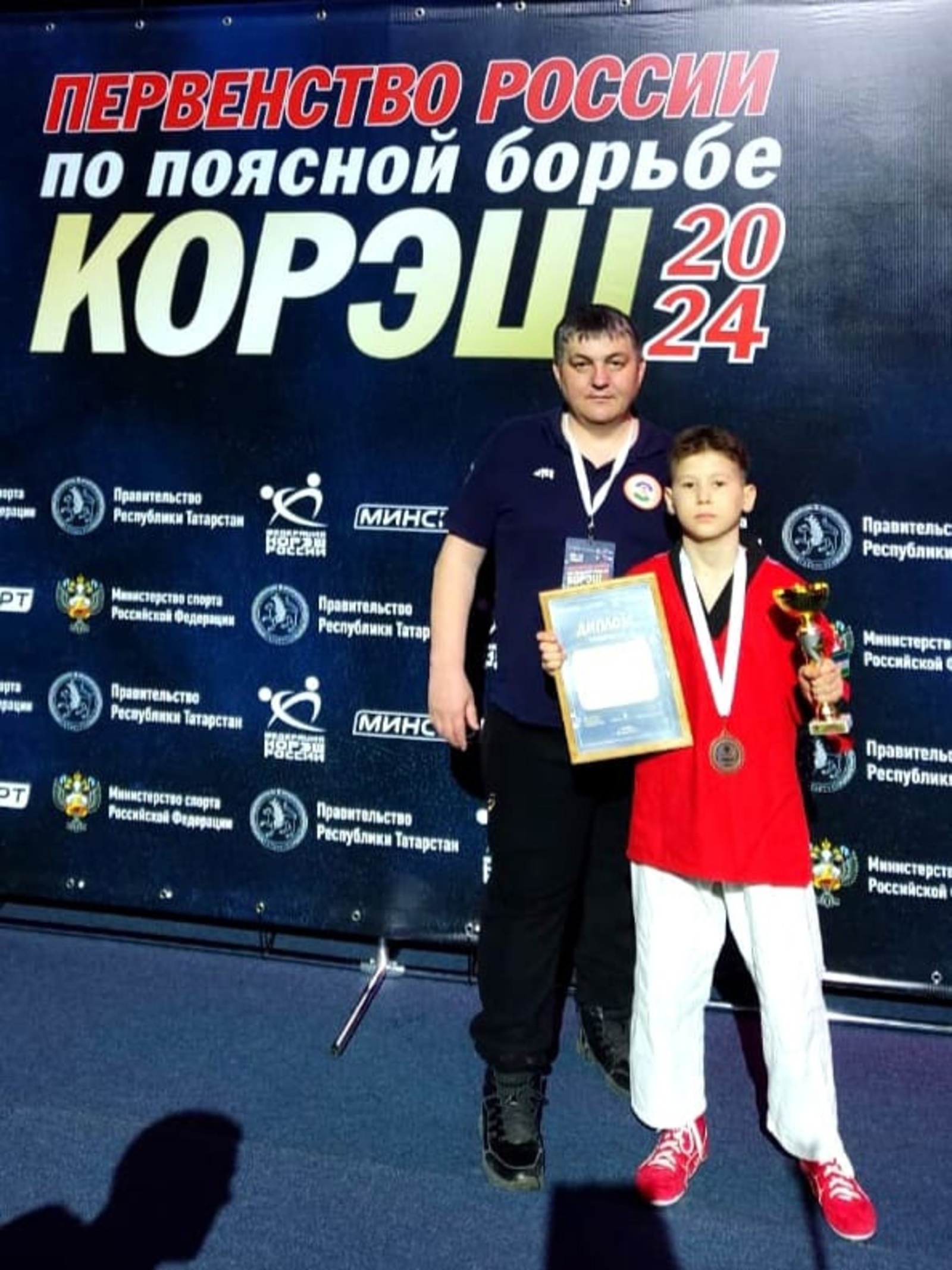 Спортсмен Дуванского района стал бронзовым призером Первенства России по национальной борьбе корэш